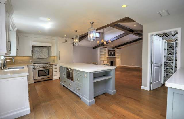 844 Meigs Road Gallery 3