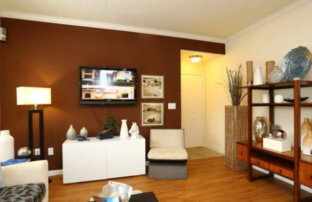 8868 Travis Hills Dr Gallery 2