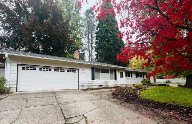 Charming One-Level Home in Garden Home — Near Washington Square  Trader Joe’s! Landscaping Included + 50% Off First Month’s Rent! photos photos