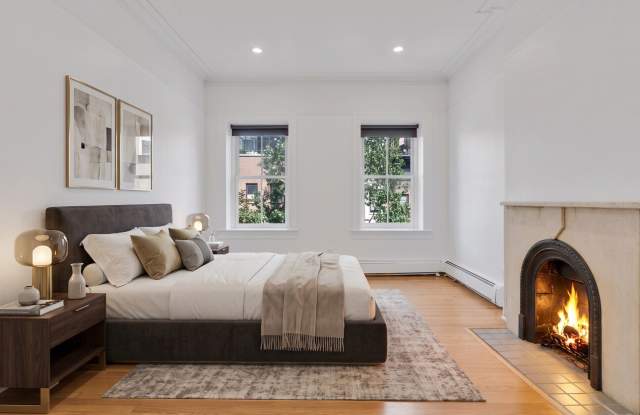 220 East 48th Street Gallery 1