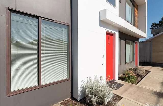 Modern Townhome photos photos