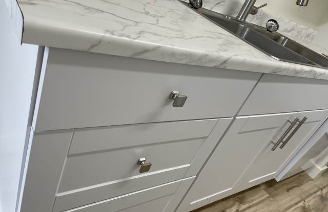 89 South Valley Drive - 33 photos photos 89 South Valley Drive - 33 photos photos