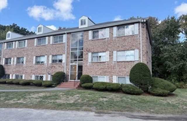 2 bedroom in sought after Heritage Green Condo Association photos photos