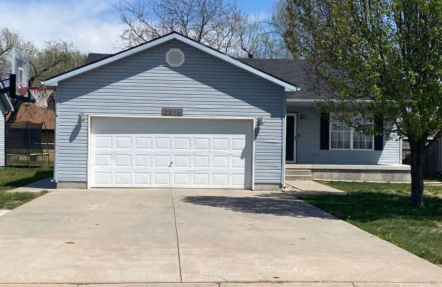 4 Bedroom, 3 Bathroom House with Attached Double Car Garage - 2316 Heizer Street, Great Bend, KS 67530