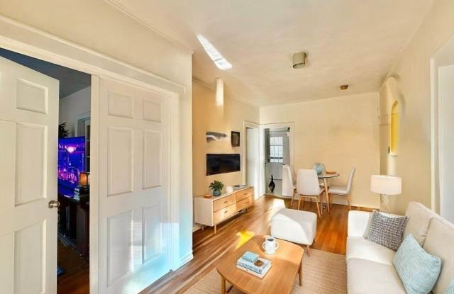 1466 Commonwealth Ave photos photos
