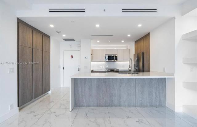 151 Crandon Boulevard photos photos