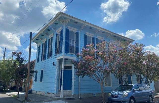 740 MAZANT Street Gallery 3