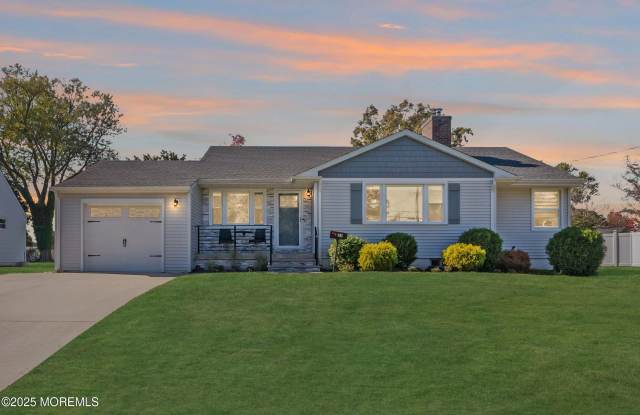 33 Baker Drive - 33 Baker Drive, West Long Branch, NJ 07764