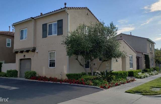 20042 Pienza Ln - 20042 Pienza Ln, Los Angeles, CA 91326