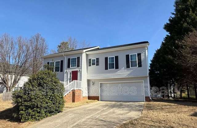 103 Castlebridge Court - 103 Castlebridge Court, Apex, NC 27502