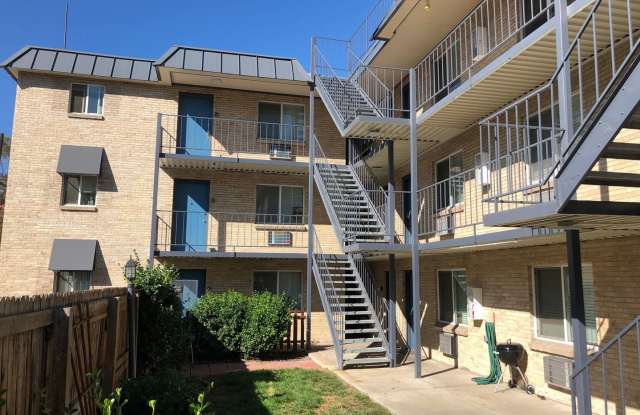 Spartan Court Apartments photos photos