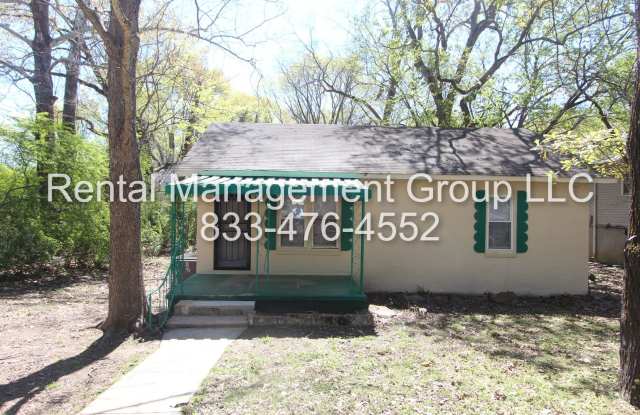 .New On The Market! Charming 2 bedroom 1 bath photos photos