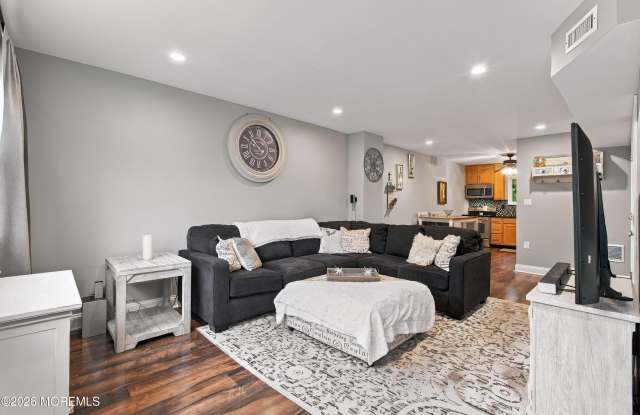 96 Briar Mills Drive Gallery 1
