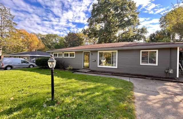 Three Bedroom Ranch in Northeast Grand Rapids photos photos