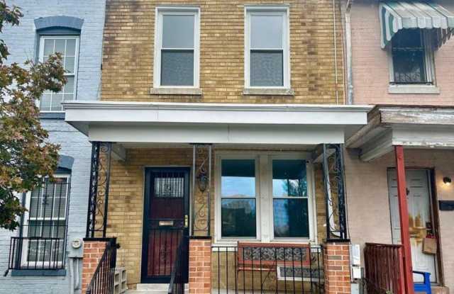623 18TH Street NE Gallery 1