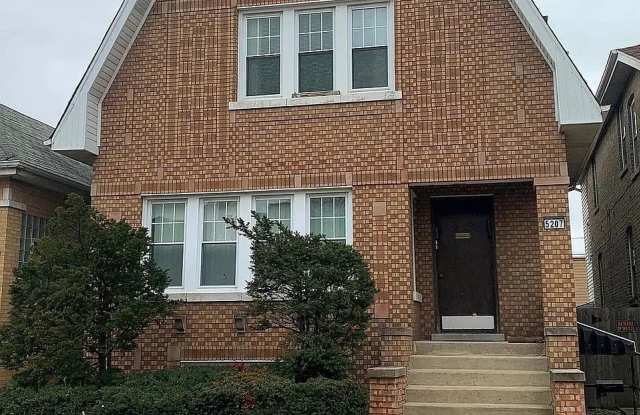 5207 W School Street unit: Bsmnt photos photos