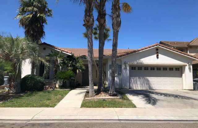 Beautiful North Merced Home in a Prime Location photos photos