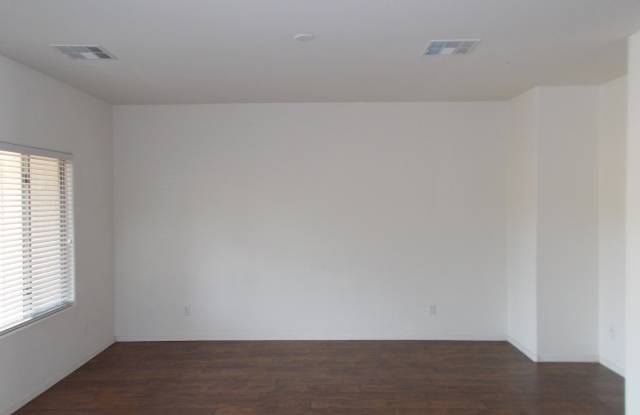 25623 N 51ST Drive Gallery 3