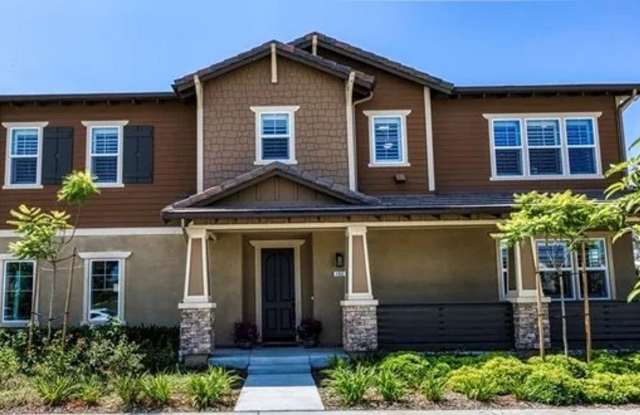 Beautiful Springville Community Home with Solar Designer Finishes photos photos Beautiful Springville Community Home with Solar Designer Finishes photos photos