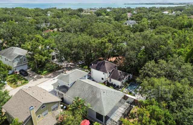 6105 S Elkins Ave - 6105 South Elkins Avenue, Tampa, FL 33611