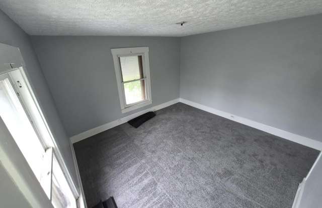159 S Elder Ave Gallery 4