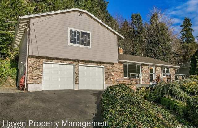3615 East Bay Drive - 3615 East Bay Drive Northwest, Wollochet, WA 98335