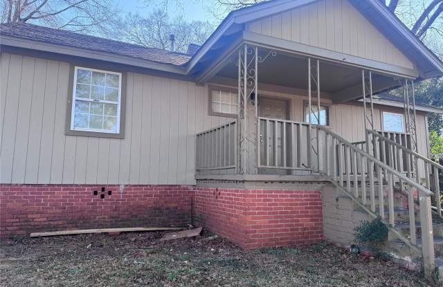 1750 Yarbrough Street photos photos