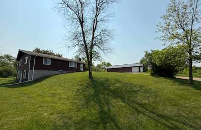 2291 185th St E photos photos