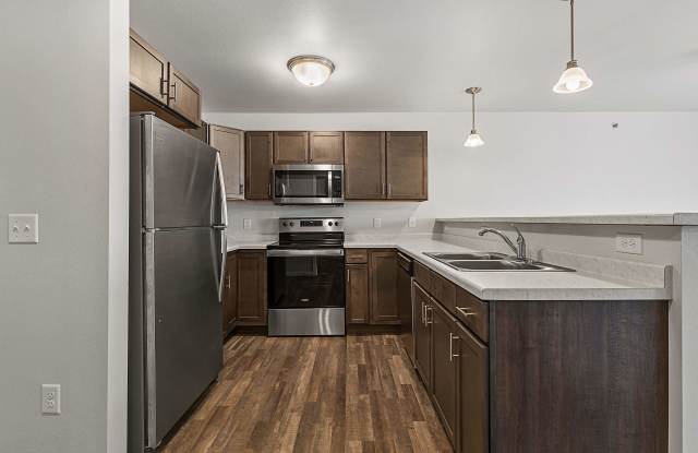 Red Rock Apartments Gallery 2