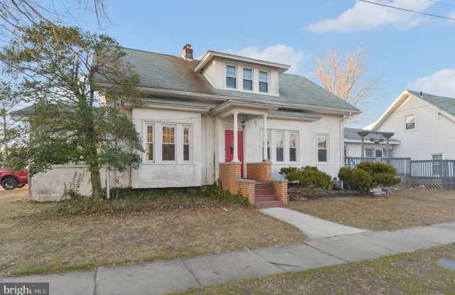 501 SUMMIT Avenue photos photos