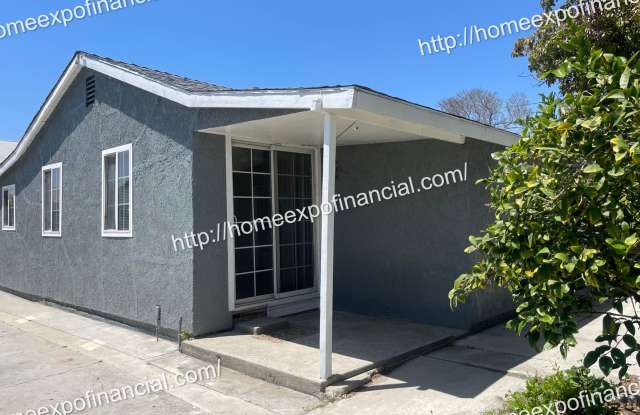 Nice Front Home For Rent photos photos