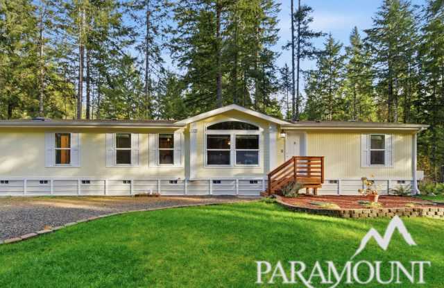 Beautiful home on over an acre! photos photos