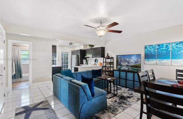 1509 SW 25th St - 1509 Southwest 25th Street, Fort Lauderdale, FL 33315
