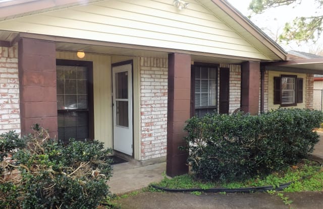 7219 Wren Cir - 7219 Wren Circle, Texas City, TX 77591