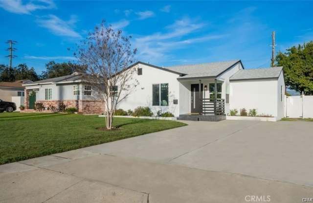 1486 N Clybourn Avenue photos photos