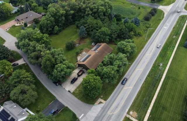 11110 Highland Drive Gallery 2