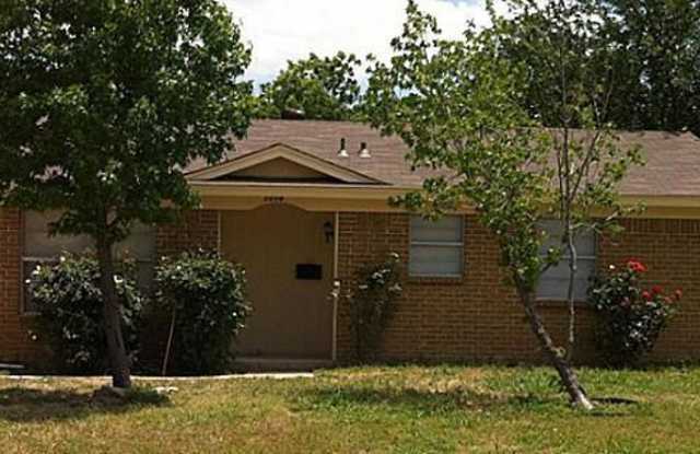 1014 Tensley Drive - 1014 Tensley Drive, Garland, TX 75040