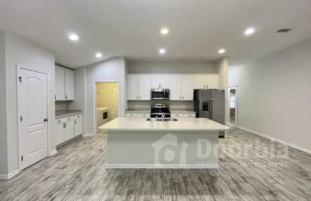 12191 Rouen Cove Dr Gallery 2