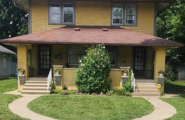 6038 N College Avenue photos photos