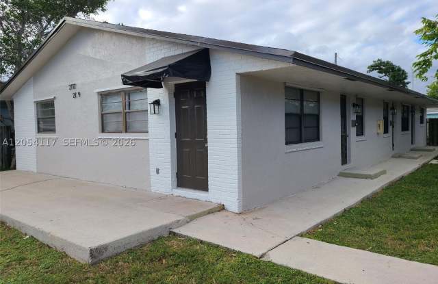 2117 Liberty St photos photos