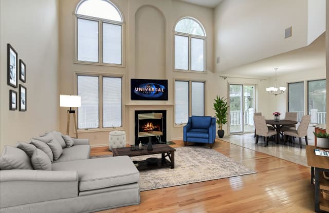 62 Rancho Mirage Court - 62 Rancho Mirage Ct, Monmouth County, NJ 07733