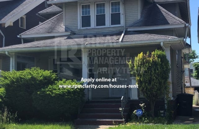 1011 Woodland Ave - 1011 Woodland Avenue, Toledo, OH 43607