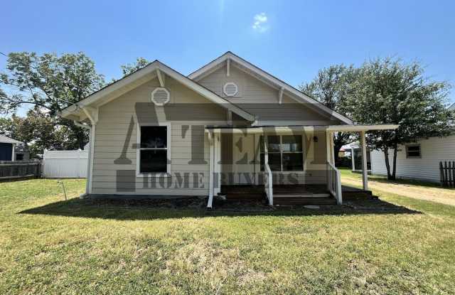 Modern 4 Bedroom 2 Bathroom home for rent! photos photos