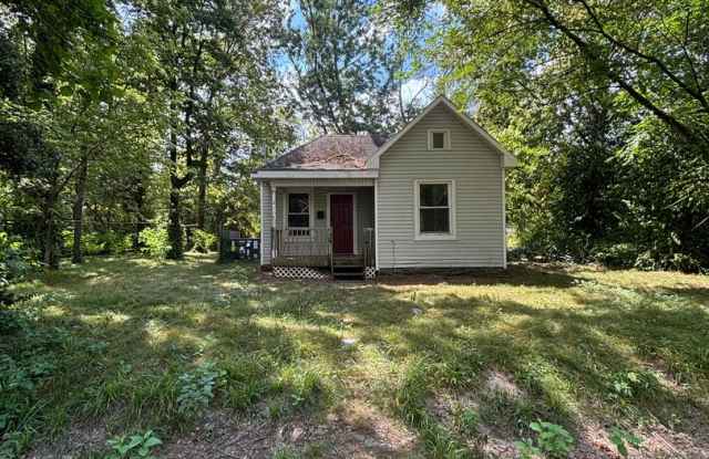 CUTE Remodeled and Affordable 2 Bedroom Home photos photos