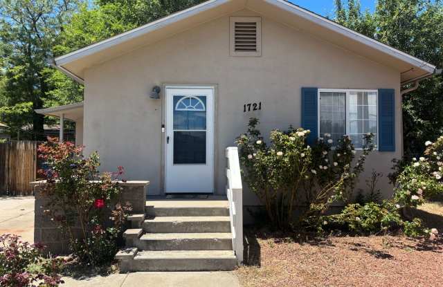 Two bedroom Two bath Available photos photos