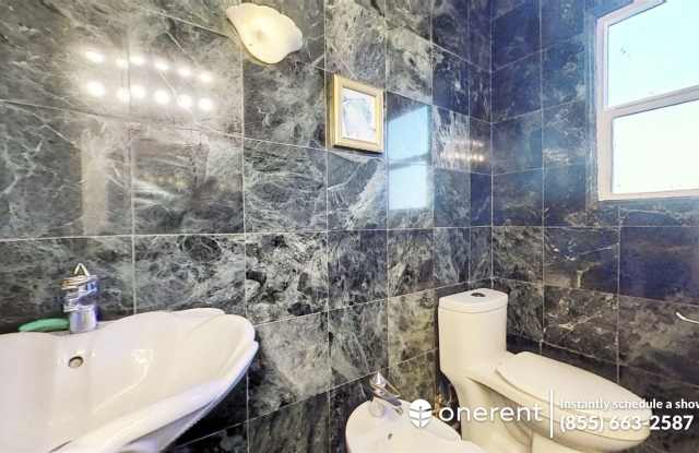 7759 Skyhill Dr Gallery 3