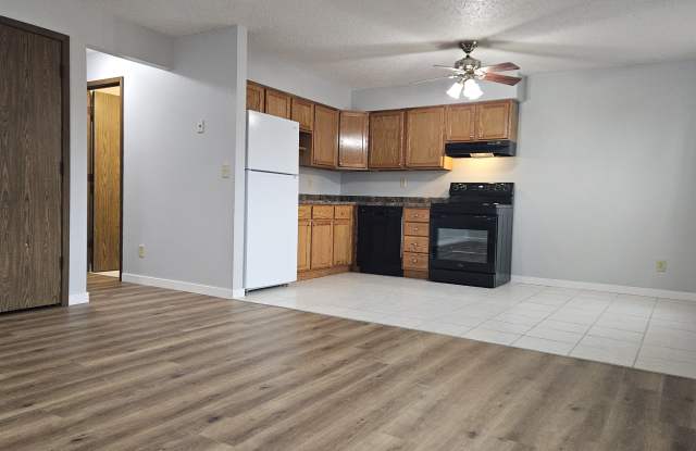 2865 Springreen Drive - 3 photos photos