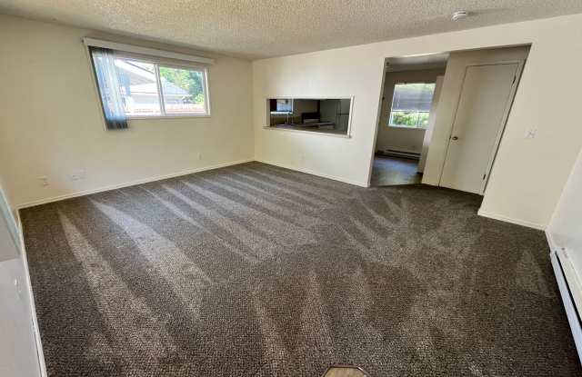 Tracy Court Townhomes photos photos