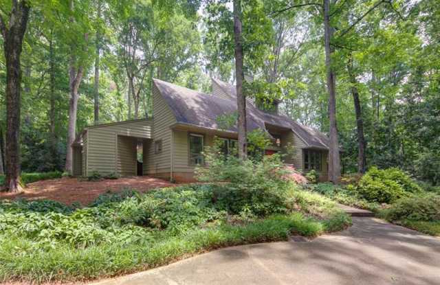 1708 Mason Mill Road NE Gallery 2
