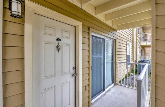 308 LAKE PARSONS GREEN photos photos